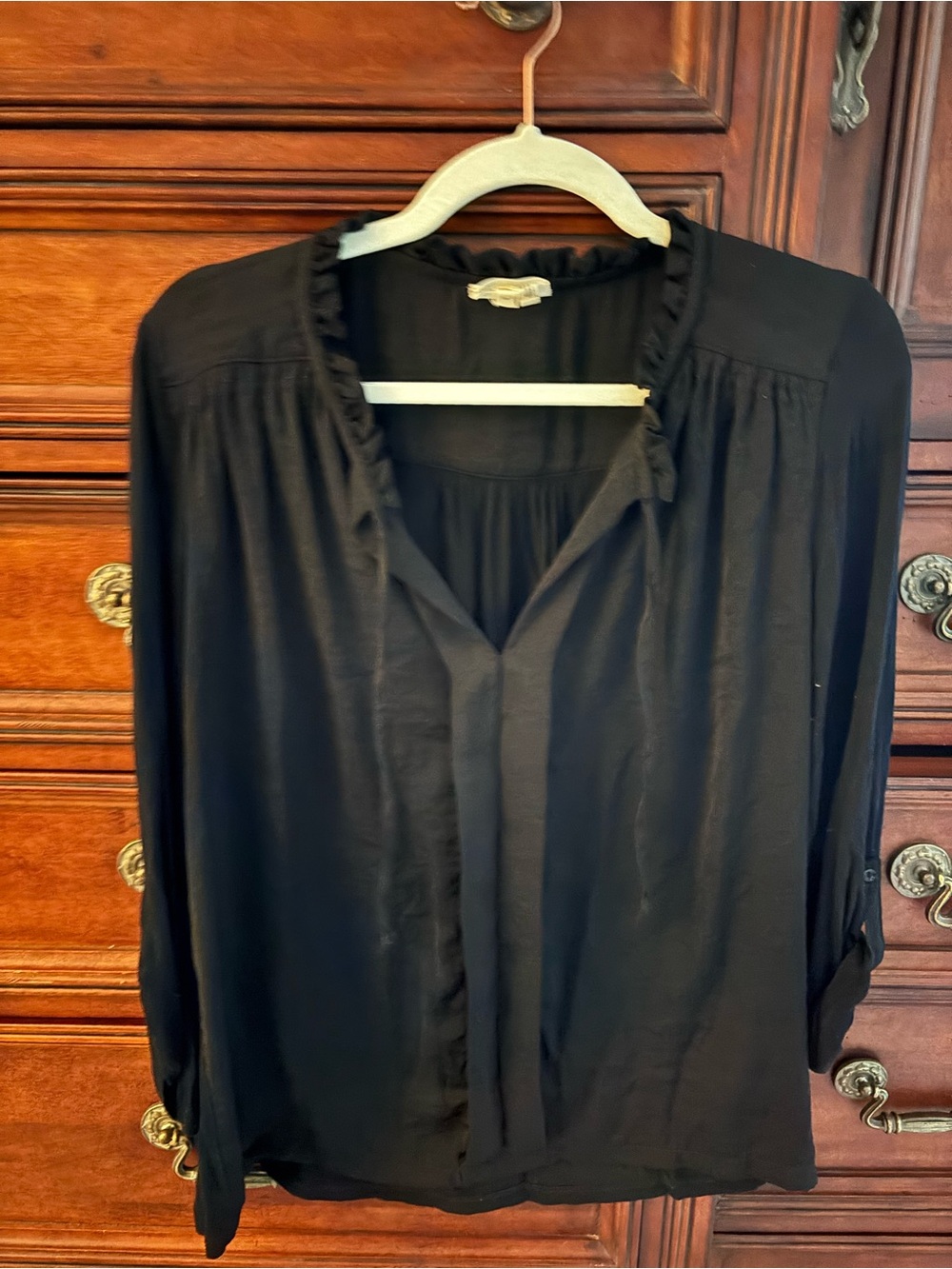 Meadow Rue Black Ruffle-Trim V-Neck Long-Sleeve Blouse
